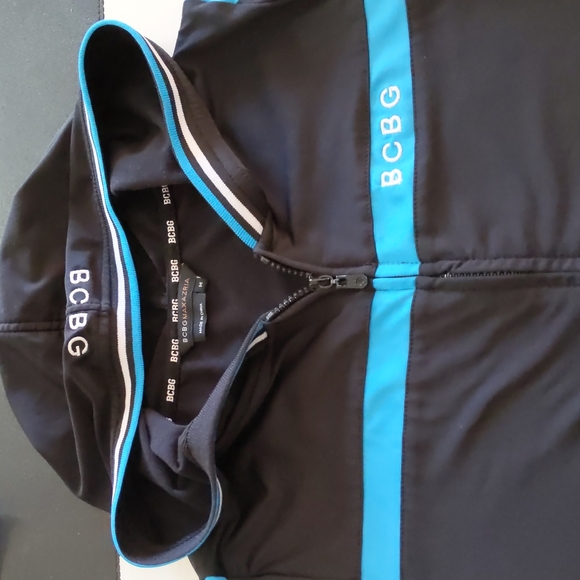 BCBG Jackets & Blazers - BCBG Women Hoodie Jacket Size Medium